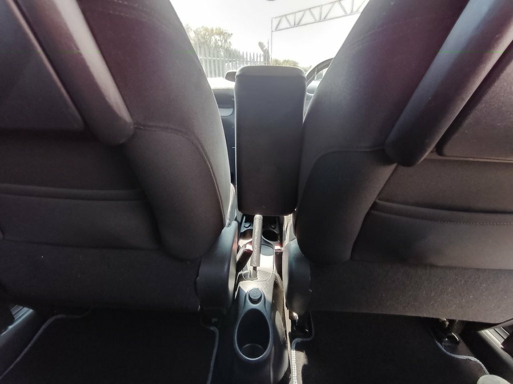 Citroen C3 Picasso 1.6L Code Blue #21