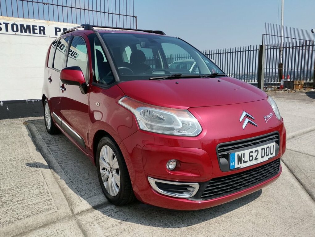Citroen C3 Picasso 1.6L Code Blue #12
