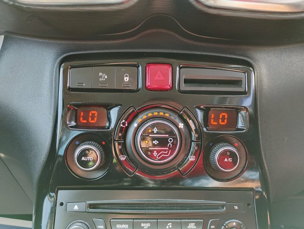 Citroen C3 Picasso 1.6L Code Blue #36