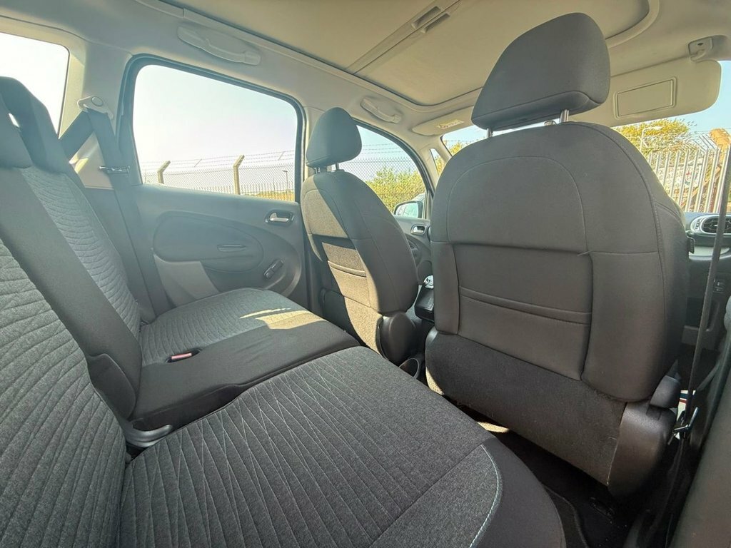 Citroen C3 Picasso Selection Red #12
