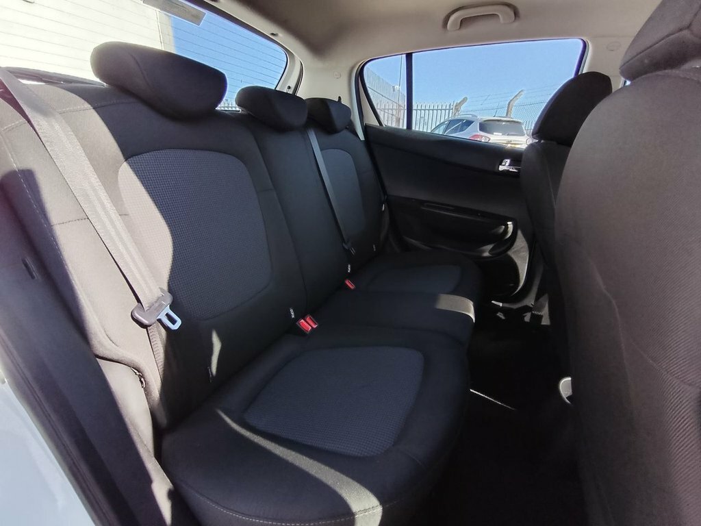 Hyundai I20 Style Blue #13