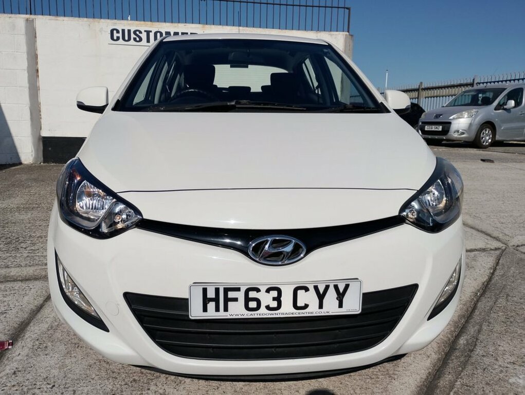 Hyundai I20 Style Blue #11