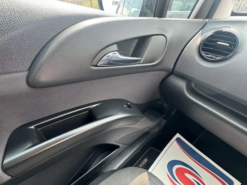 Vauxhall Meriva Meriva Tech Line Grey #25