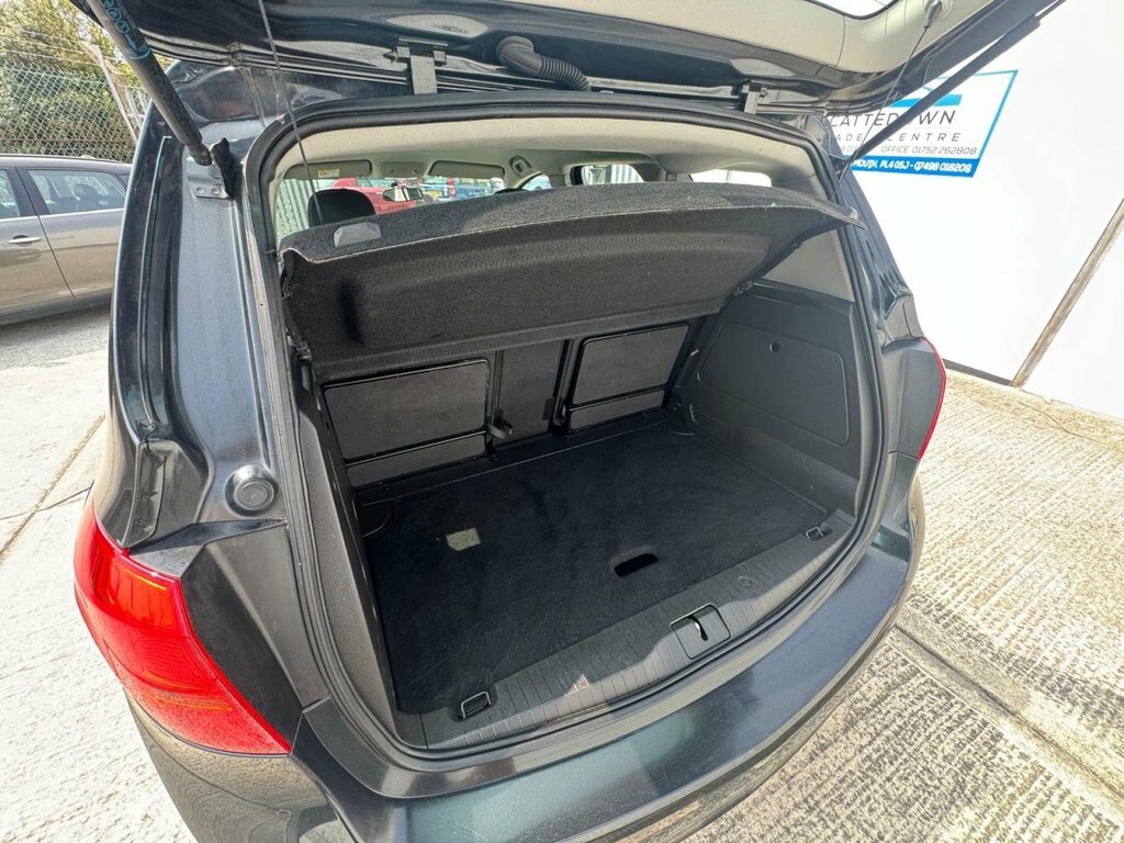 Vauxhall Meriva 1.4L Life Black #6