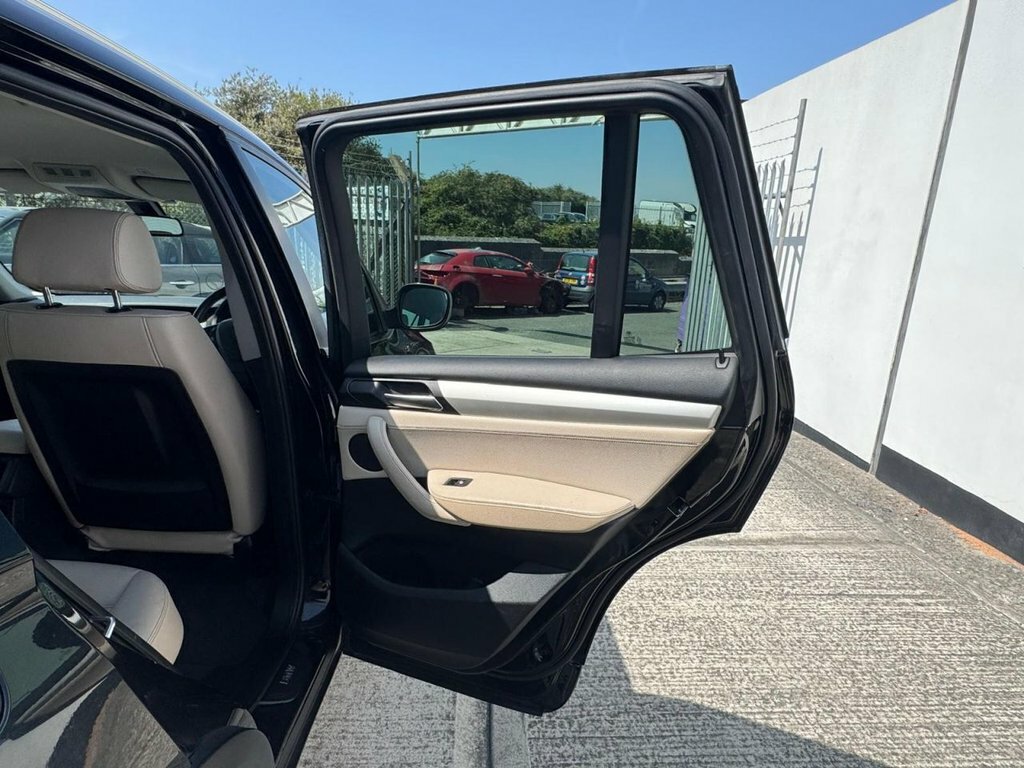 BMW X3 2L Se Black #6