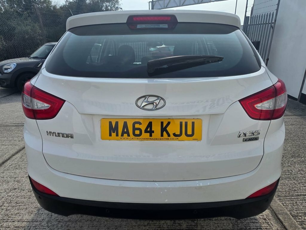 Hyundai Ix35 1.7L Se White #3