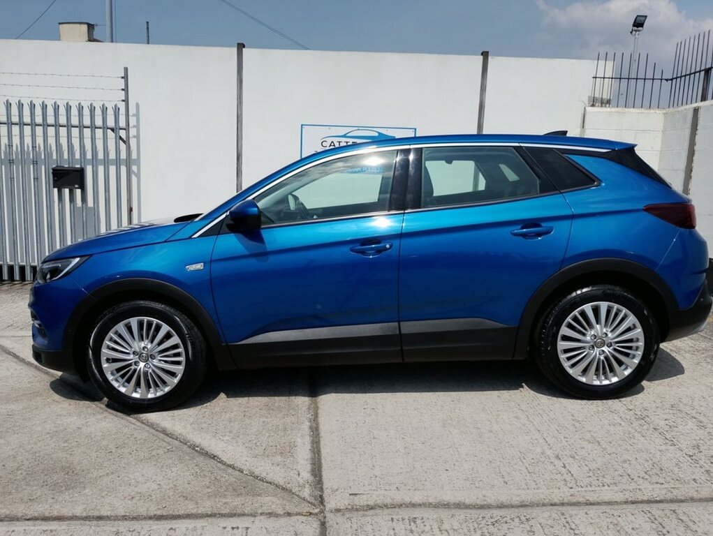 Vauxhall Grandland X 1.5L Business Edition Nav Blue #2