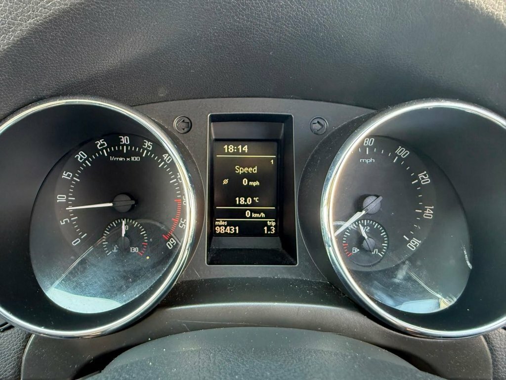 Skoda Yeti 2.0 Tdi Se Plus Grey #47