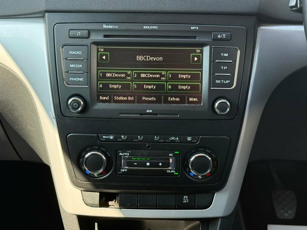 Skoda Yeti 2.0 Tdi Se Plus Grey #30