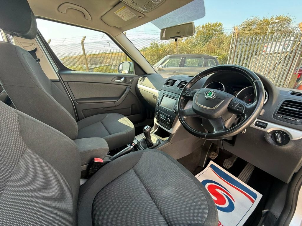 Skoda Yeti 2.0 Tdi Se Plus Grey #43