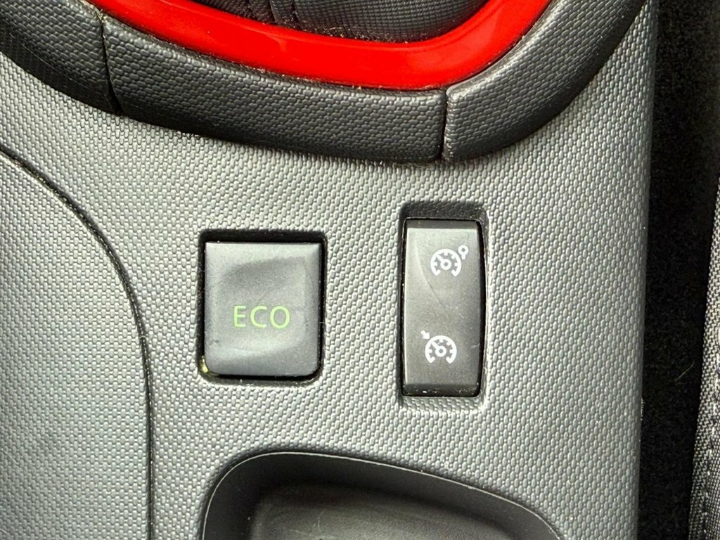 Renault Clio Hatchback Dynamique Medianav Energy Tce Eco2 S #22