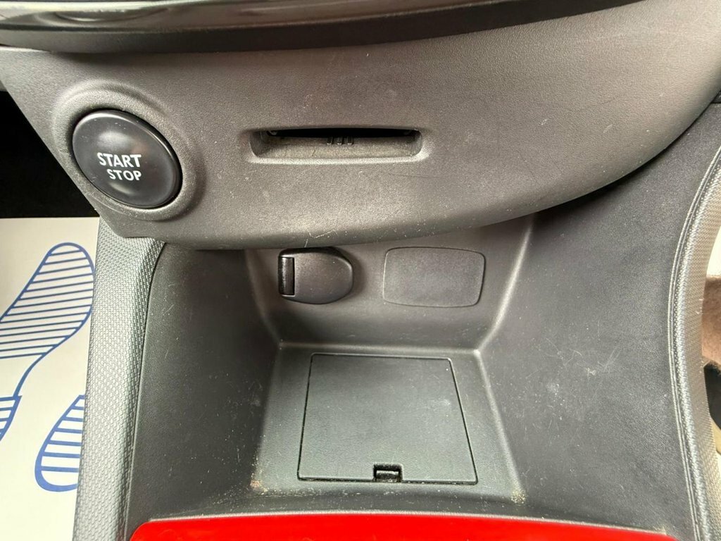 Renault Clio Hatchback Dynamique Medianav Energy Tce Eco2 S #34