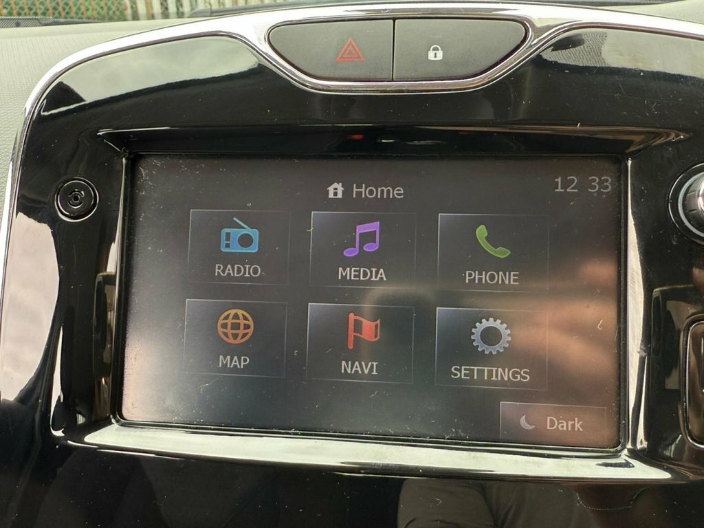 Renault Clio Hatchback Dynamique Medianav Energy Tce Eco2 S #31
