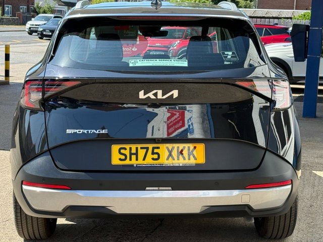 Kia Sportage T-gdi Pure Suv Black #5