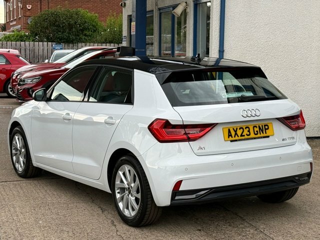 Audi A1 Tfsi 25 Sport Sportback White #4
