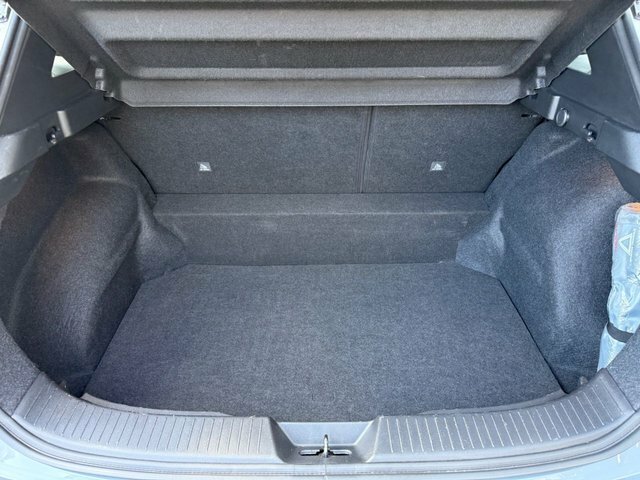 Nissan Qashqai 1.3 Dig-t Mhev Acenta Premium Suv Hybri Grey #6