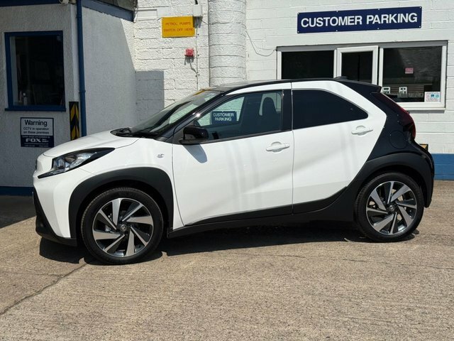 Toyota Aygo X 1.0 Vvt-i Edge Hatchback Euro 6 White #2