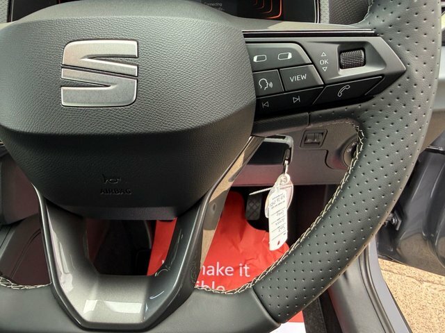 Seat Arona 1.0 Tsi Se Grey #64