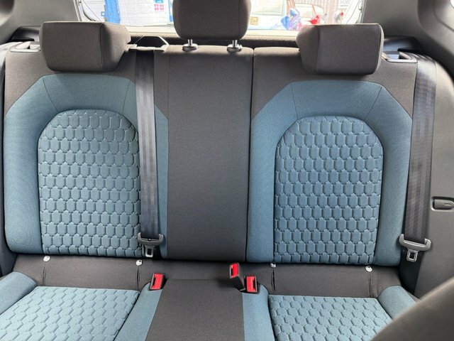 Seat Arona 1.0 Tsi Se Grey #54