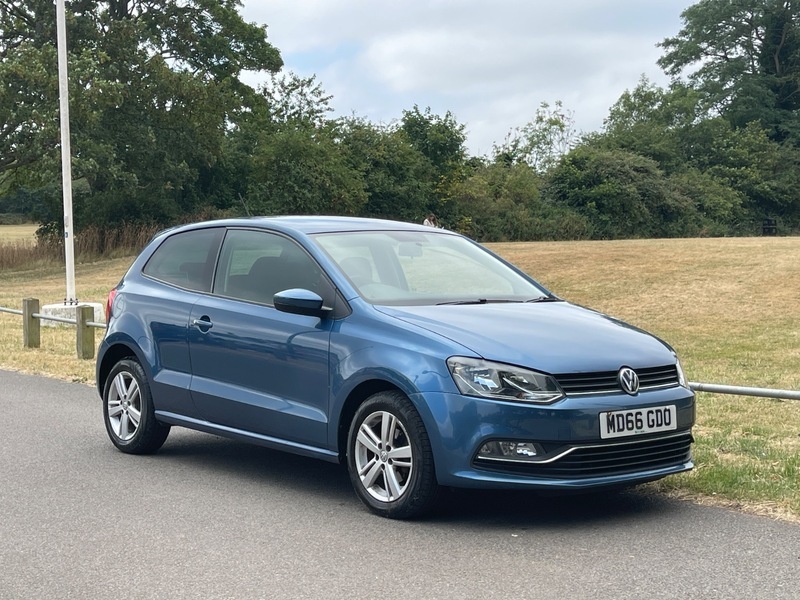 Volkswagen Polo 1.0 S 60 Bhp Red #25