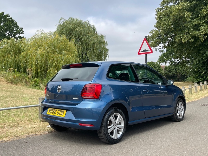 Volkswagen Polo 1.0 S 60 Bhp Red #30