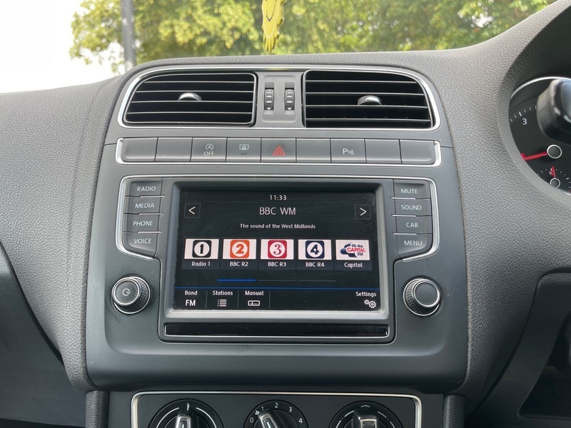Volkswagen Polo 1.0 S 60 Bhp Red #45