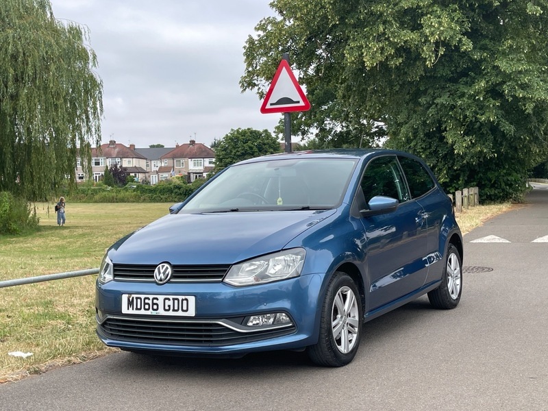 Volkswagen Polo 1.0 S 60 Bhp Red #5