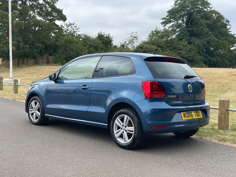 Volkswagen Polo 1.0 S 60 Bhp Red #16