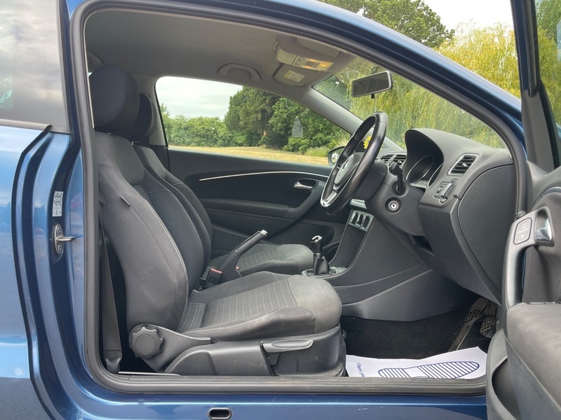 Volkswagen Polo 1.0 S 60 Bhp Red #36