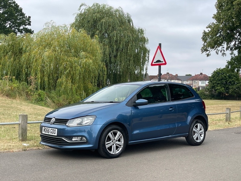 Volkswagen Polo 1.0 S 60 Bhp Red #9