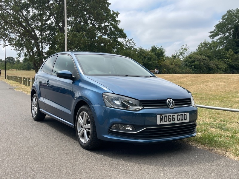 Volkswagen Polo 1.0 S 60 Bhp Red #23