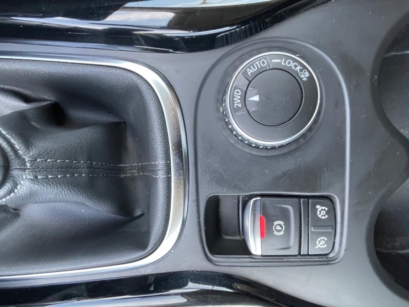 Nissan Juke Tekna Grey #57