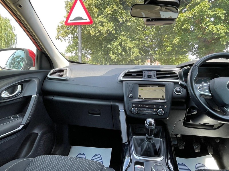 Nissan Juke Tekna Grey #35