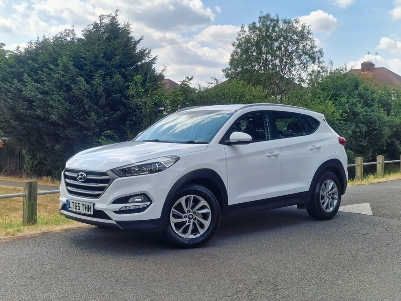 Hyundai Tucson Crdi Se Blue Drive White