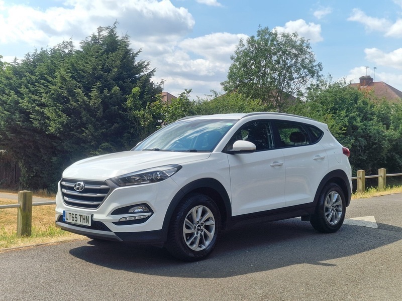 Hyundai Tucson Crdi Se Blue Drive White #6