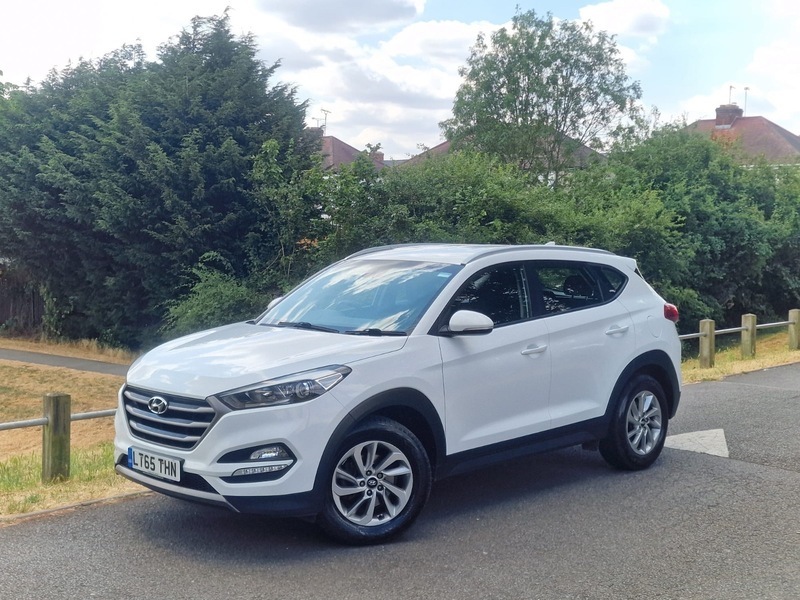 Hyundai Tucson Crdi Se Blue Drive White #2