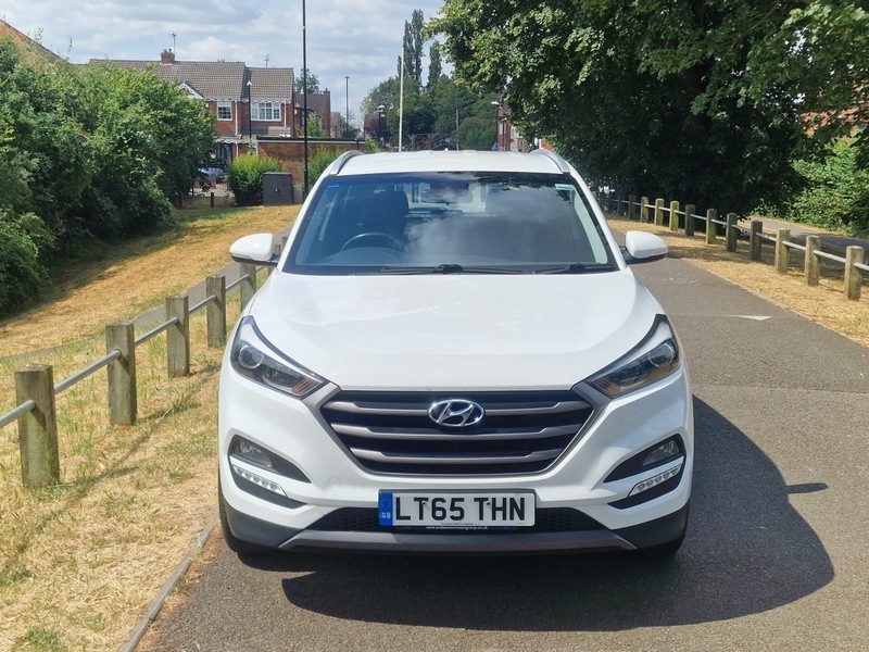 Hyundai Tucson Crdi Se Blue Drive White #5