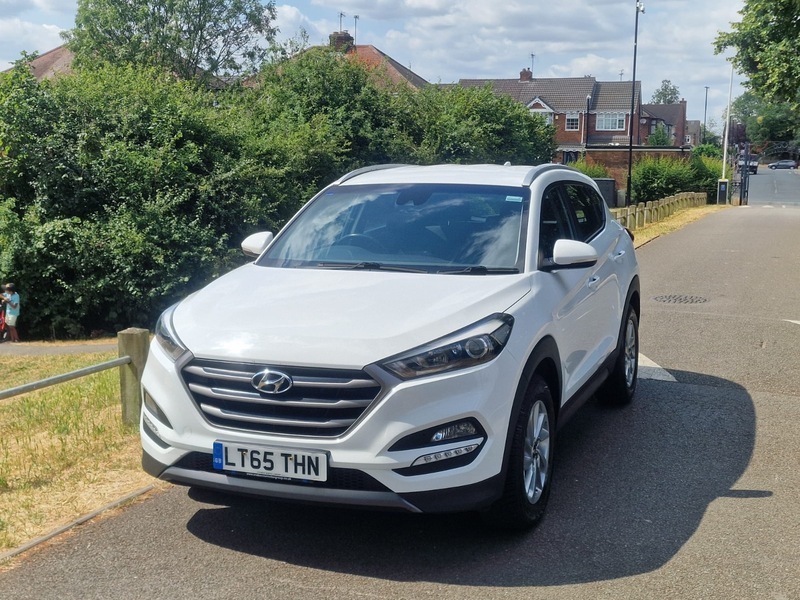 Hyundai Tucson Crdi Se Blue Drive White #3
