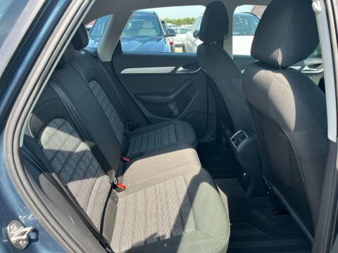 Audi Q3 2.0 Tdi Se AV65UKP Blue #2