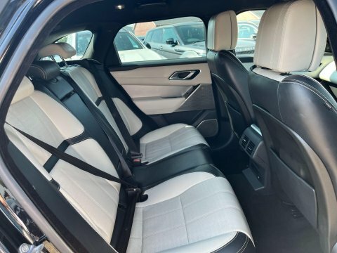 Land Rover Range Rover Velar 3.0 Sd6 V6 HG67SSV Black #2