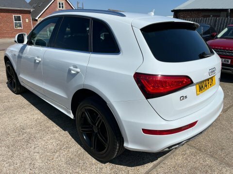 Audi Q5 2.0 Tdi S NK14PJY White #4