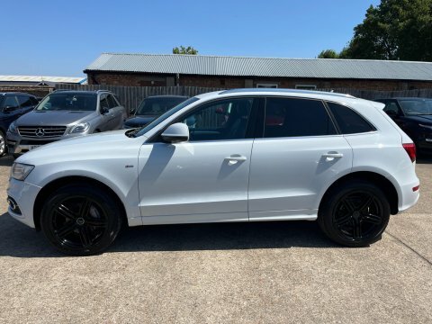 Audi Q5 2.0 Tdi S NK14PJY White #5