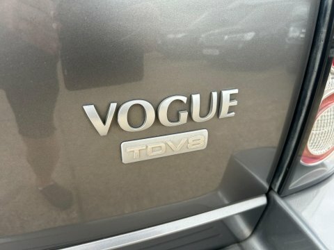 Land Rover Range Rover Vogue Se Black #11