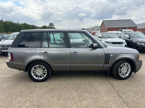 Land Rover Range Rover Vogue Se Black #13
