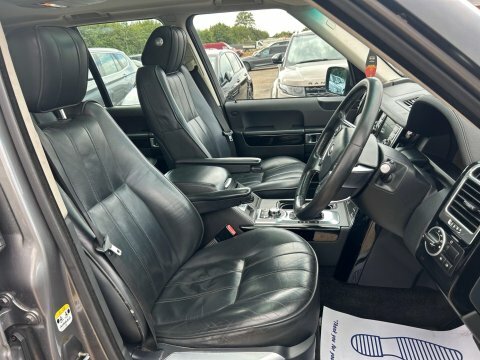 Land Rover Range Rover Vogue Se Black #19