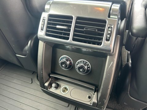 Land Rover Range Rover Vogue Se Black #15