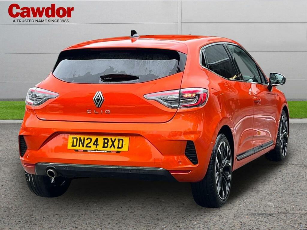 Renault Clio Techno Tce DN24BXD Orange #4