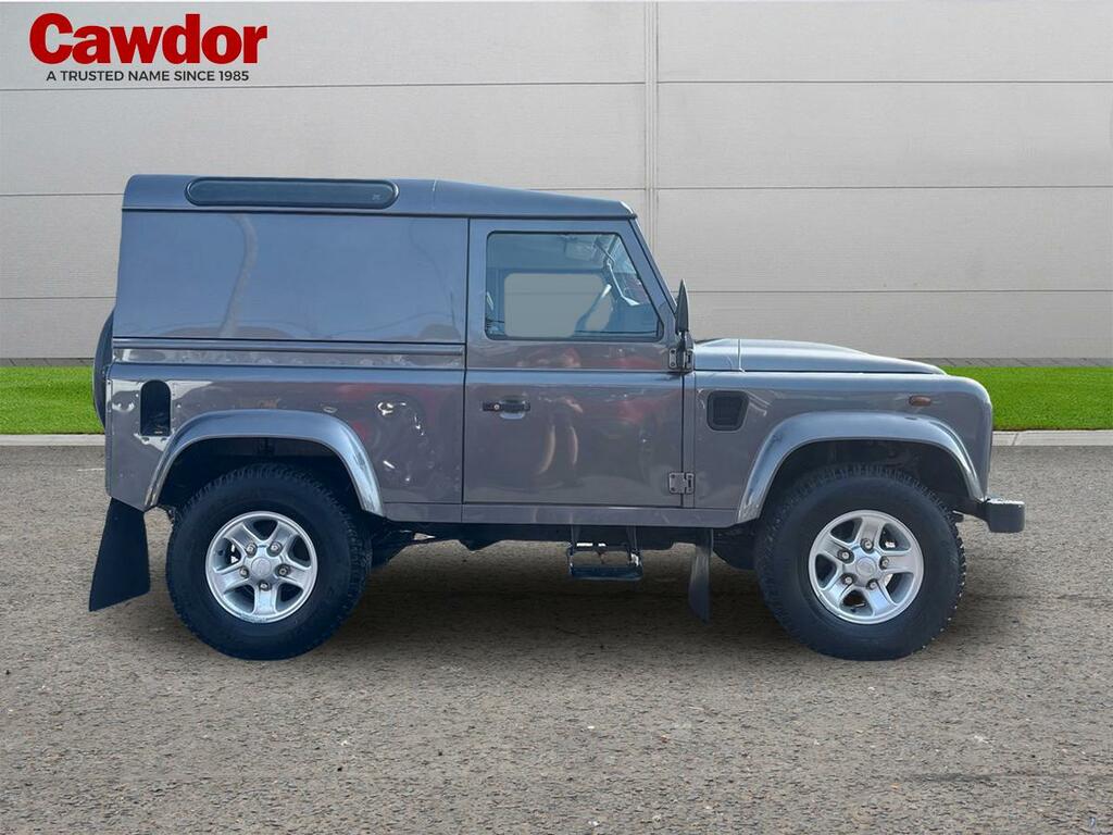 Land Rover Defender 90 2.2 Td Xs Station Black #2