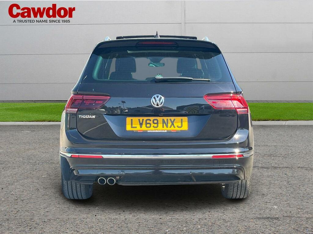 Volkswagen Tiguan R-line Tech Tdi S- LV69NXJ Black #4