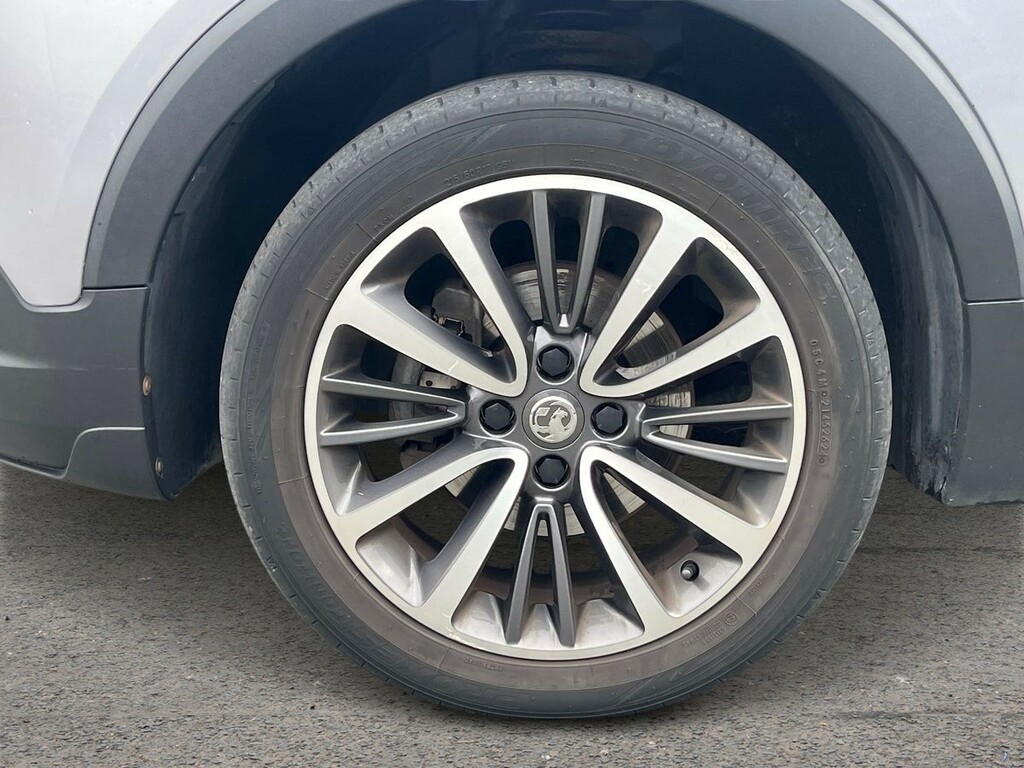 Vauxhall Crossland X Elite Black #9